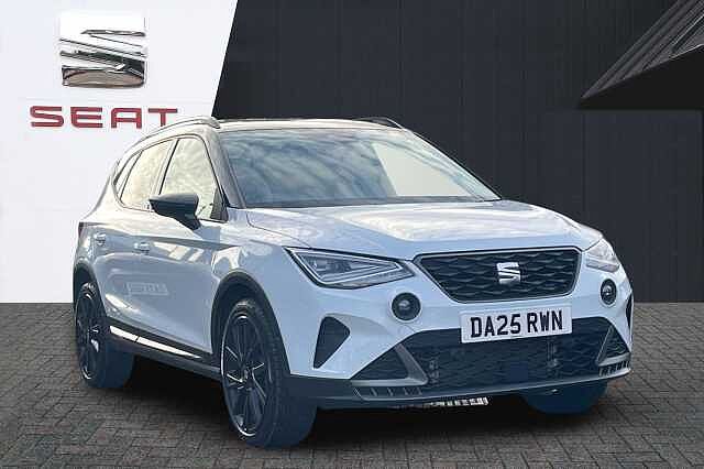 SEAT Arona 1.0 TSI 115 FR Black Edition 5dr