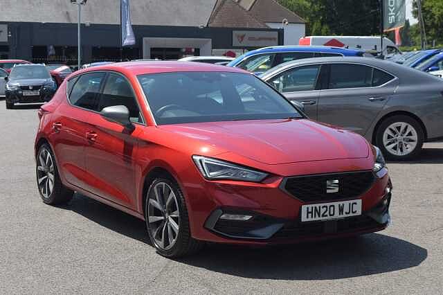 SEAT Leon 5dr 1.5 eTSI (150ps) EVO FR First Edition DSG
