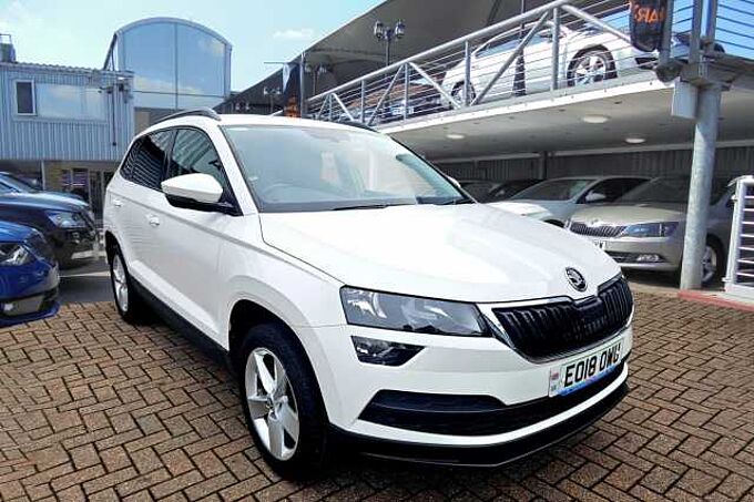 SKODA Karoq SUV 1.0 TSI (115ps) SE