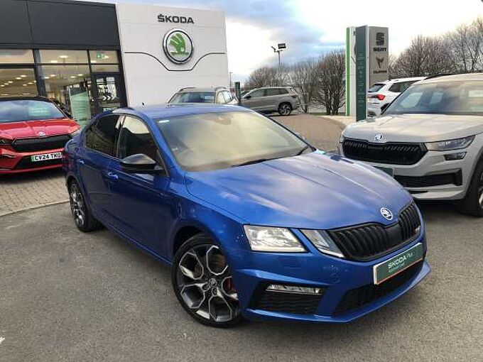 SKODA Octavia vRS Hatch (2017) 2.0 TSI vRS (230PS)