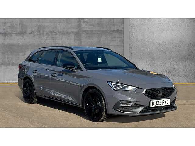 SEAT Leon 1.5 TSI 150 FR Black Edition 5dr [DAP]