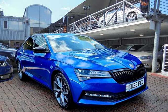 SKODA Superb 1.5 TSI 150ps SportLine Plus ACT DSG Hatch